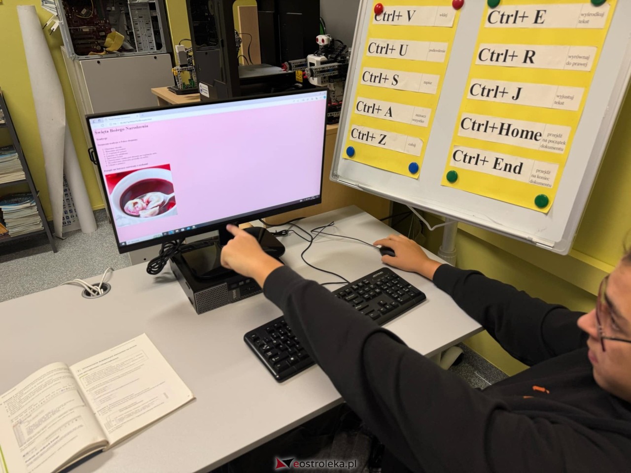 Świąteczna magia w HTML - SP 10 Ostrołęka - zdjęcie #21 - eOstroleka.pl