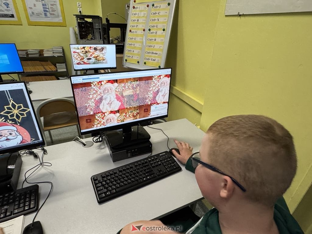 Świąteczna magia w HTML - SP 10 Ostrołęka - zdjęcie #8 - eOstroleka.pl