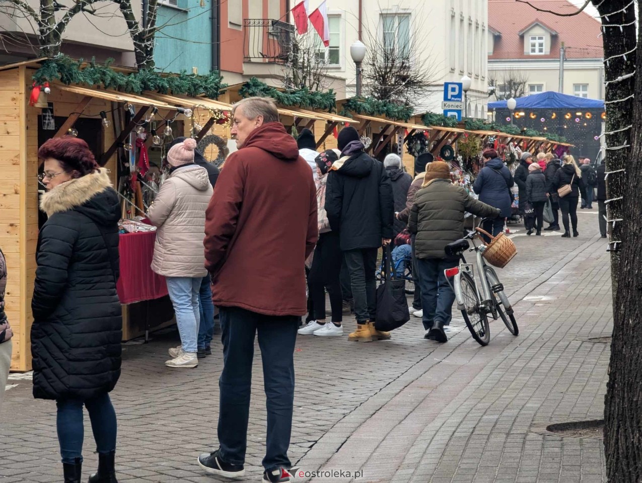 II Kurpiowski Jarmark Bożonarodzeniowy w Ostrołęce wystartował [05.12.2024] - zdjęcie #167 - eOstroleka.pl