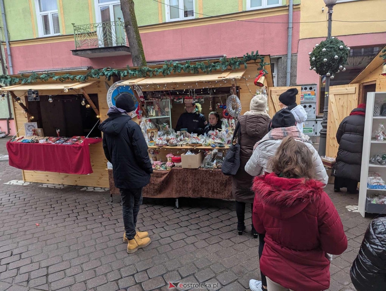II Kurpiowski Jarmark Bożonarodzeniowy w Ostrołęce wystartował [05.12.2024] - zdjęcie #165 - eOstroleka.pl