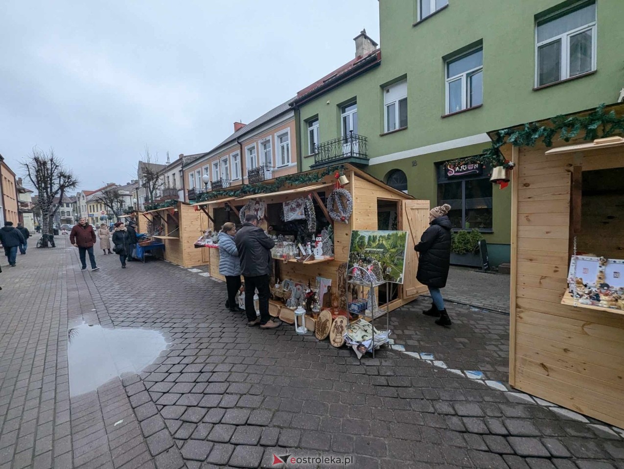 II Kurpiowski Jarmark Bożonarodzeniowy w Ostrołęce wystartował [05.12.2024] - zdjęcie #160 - eOstroleka.pl