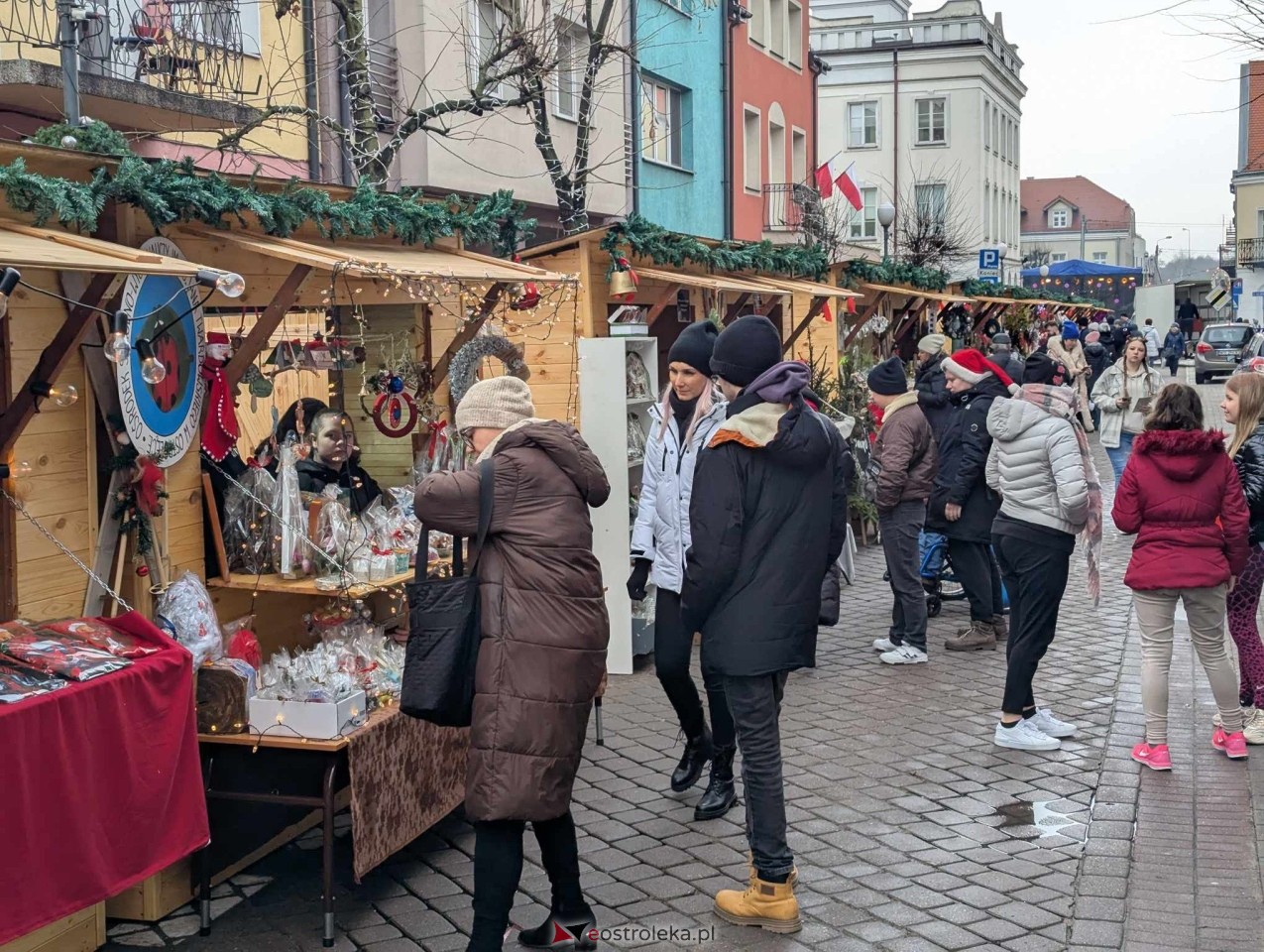 II Kurpiowski Jarmark Bożonarodzeniowy w Ostrołęce wystartował [05.12.2024] - zdjęcie #158 - eOstroleka.pl