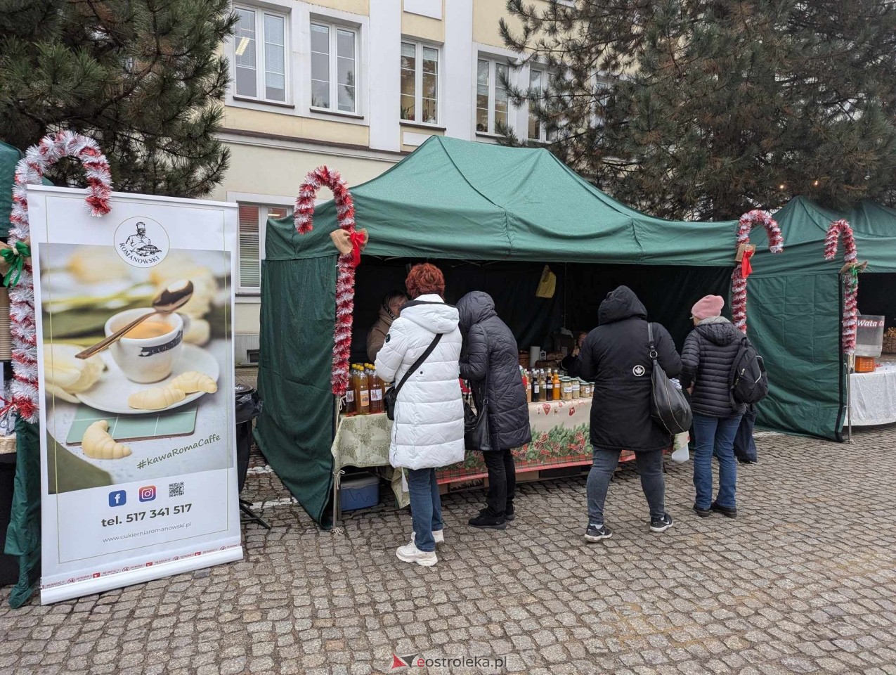 II Kurpiowski Jarmark Bożonarodzeniowy w Ostrołęce wystartował [05.12.2024] - zdjęcie #138 - eOstroleka.pl
