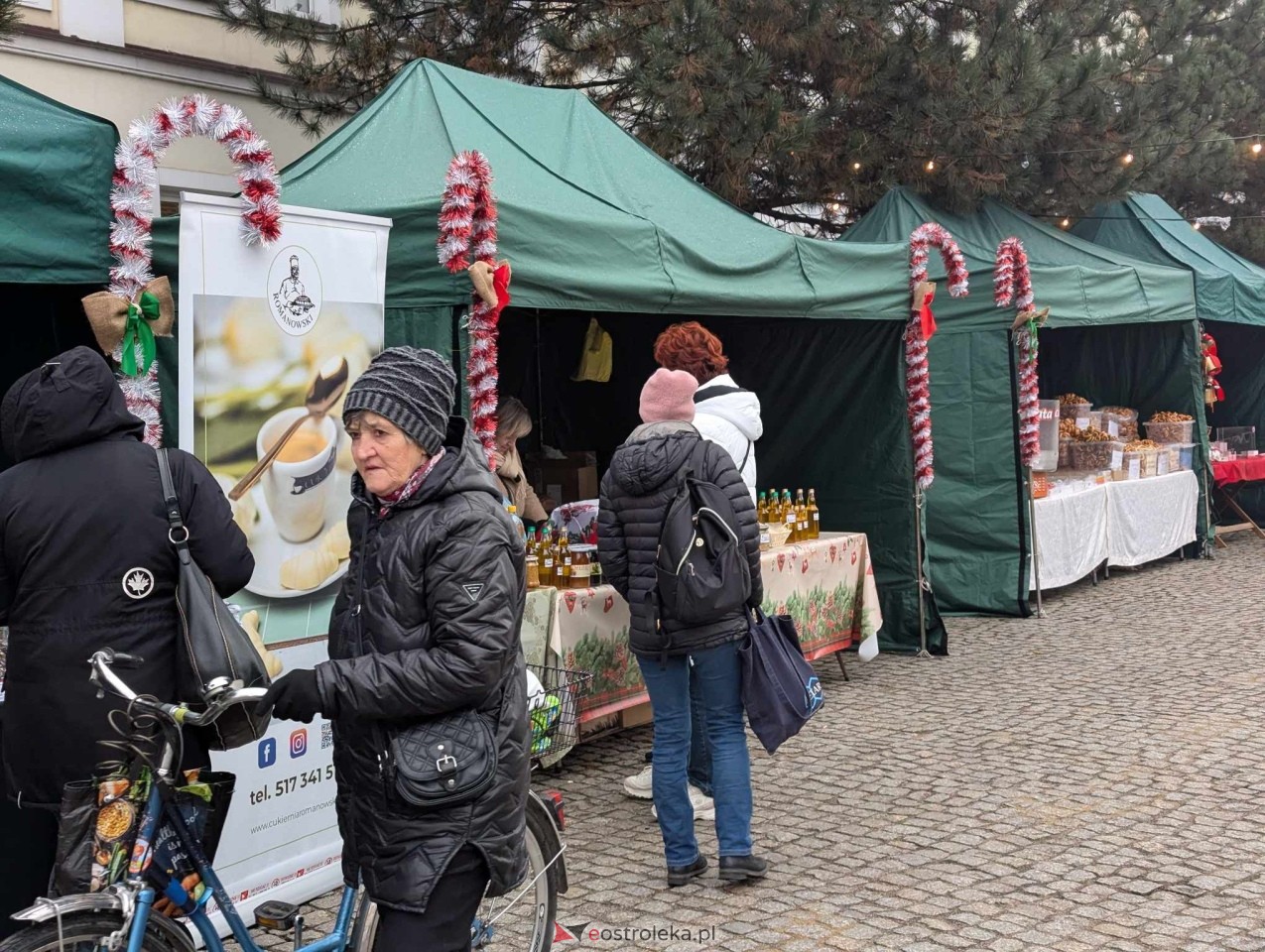 II Kurpiowski Jarmark Bożonarodzeniowy w Ostrołęce wystartował [05.12.2024] - zdjęcie #135 - eOstroleka.pl