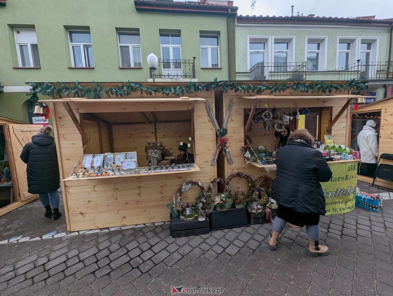 II Kurpiowski Jarmark Bożonarodzeniowy w Ostrołęce wystartował [05.12.2024] - zdjęcie #119 - eOstroleka.pl