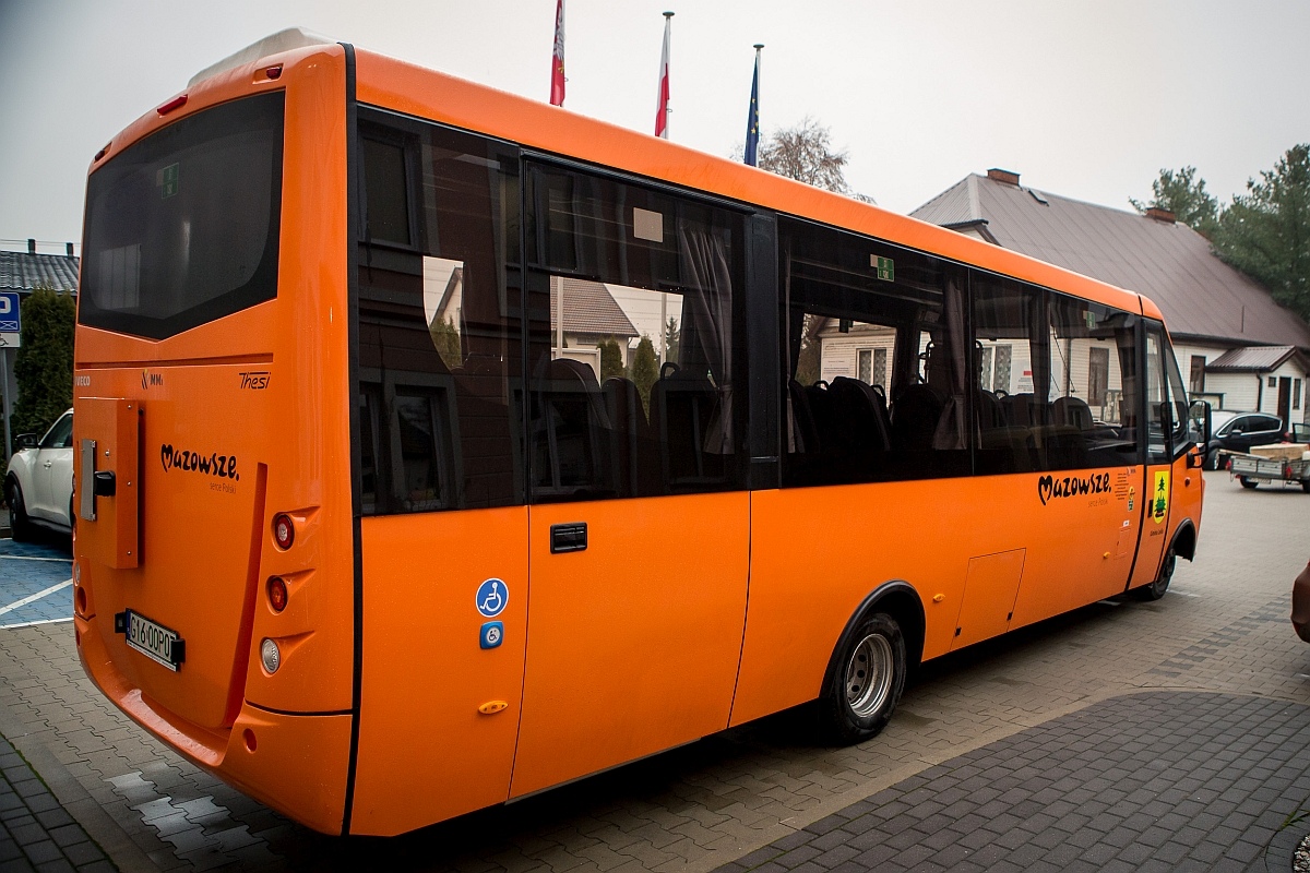 Nowy autobus do transportu uczniów z gminy Lelis [05.12.2024] - zdjęcie #9 - eOstroleka.pl