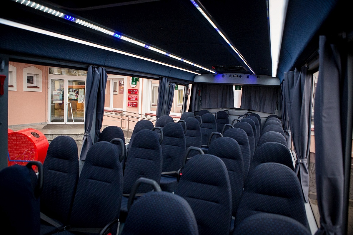 Nowy autobus do transportu uczniów z gminy Lelis [05.12.2024] - zdjęcie #6 - eOstroleka.pl