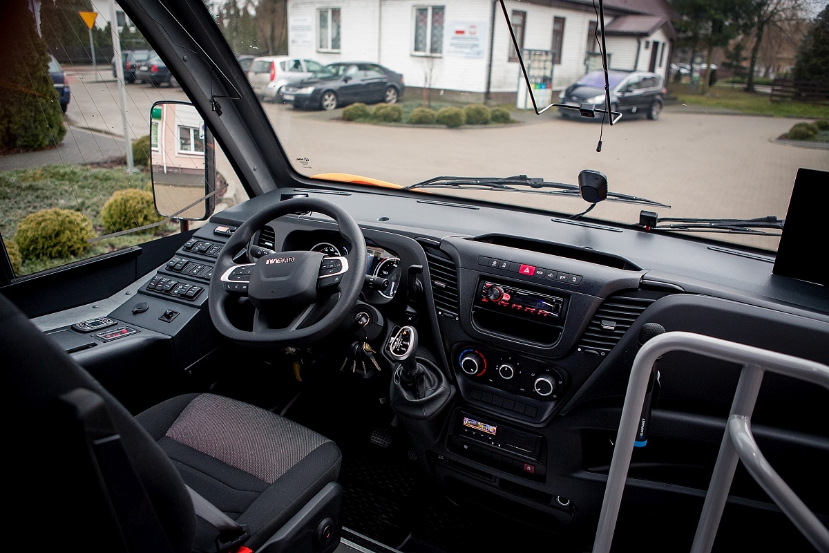 Nowy autobus do transportu uczniów z gminy Lelis [05.12.2024] - zdjęcie #5 - eOstroleka.pl