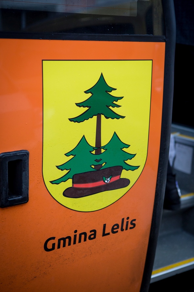 Nowy autobus do transportu uczniów z gminy Lelis [05.12.2024] - zdjęcie #1 - eOstroleka.pl