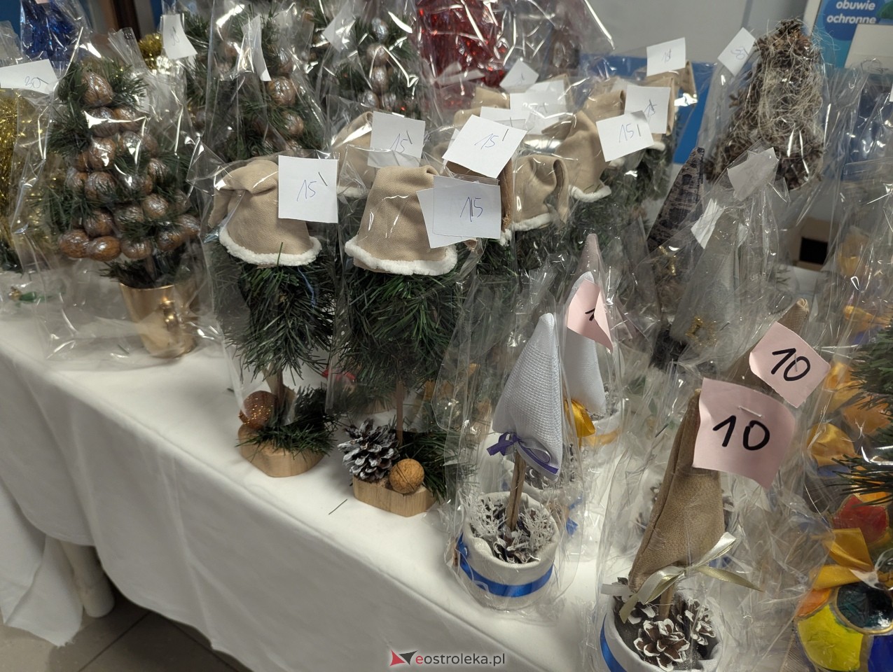 Mikołajkowy kiermasz w ostrołęckim szpitalu [06.12.2024] - zdjęcie #17 - eOstroleka.pl