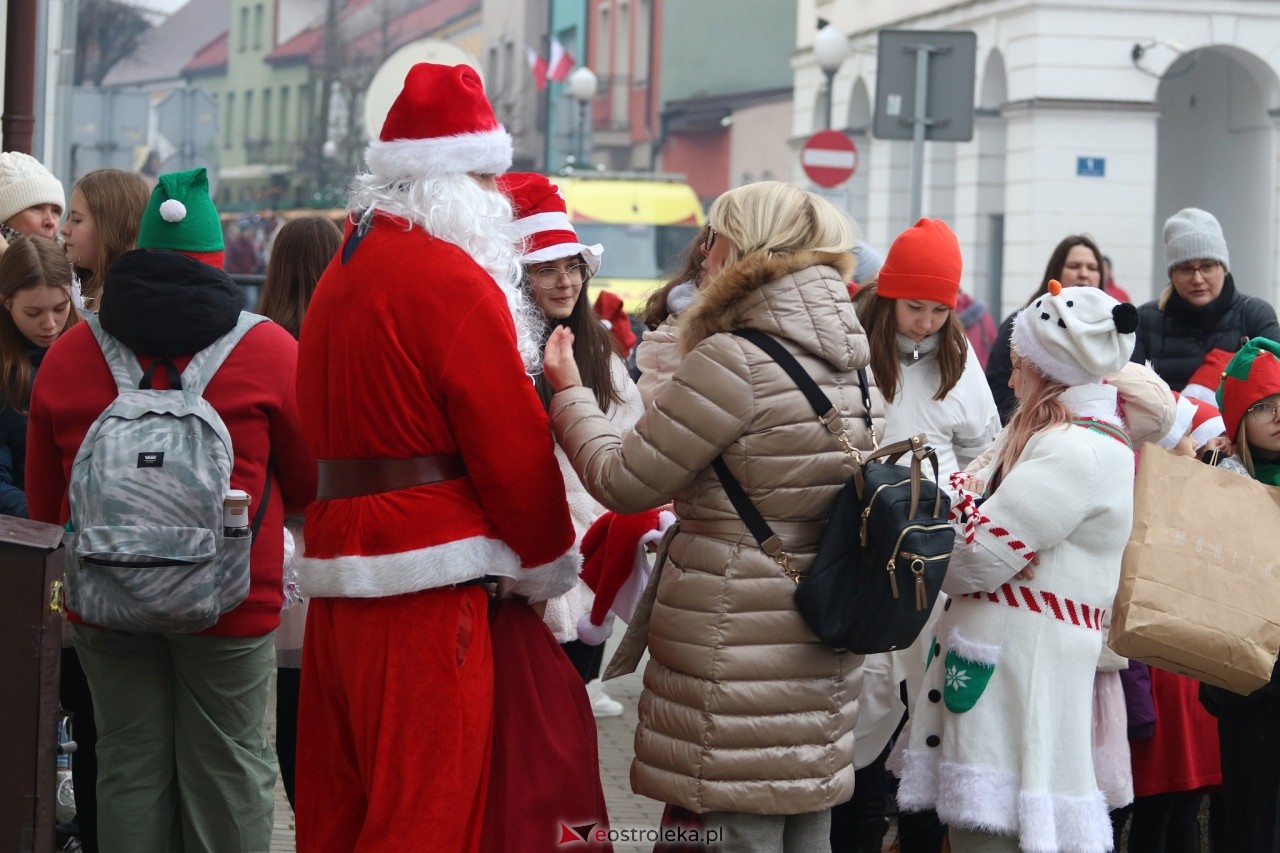 Kurpiowski Jarmark Bożonarodzeniowy [6.12.2024] - zdjęcie #39 - eOstroleka.pl