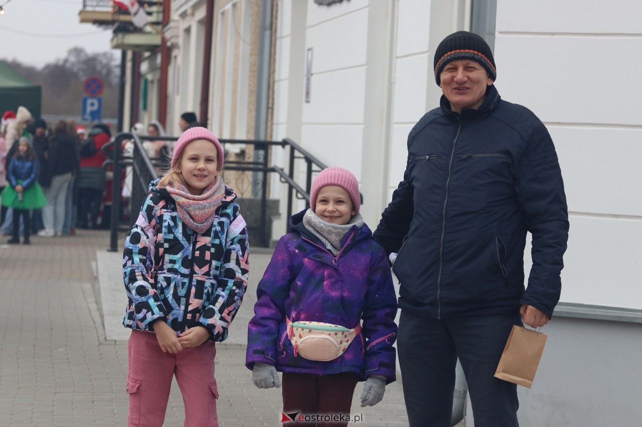 Kurpiowski Jarmark Bożonarodzeniowy [6.12.2024] - zdjęcie #20 - eOstroleka.pl