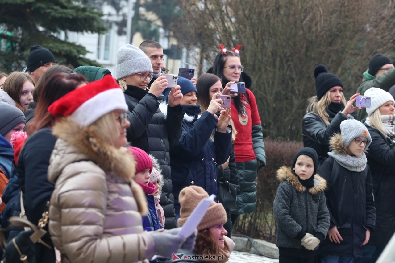 Kurpiowski Jarmark Bożonarodzeniowy [6.12.2024] - zdjęcie #3 - eOstroleka.pl
