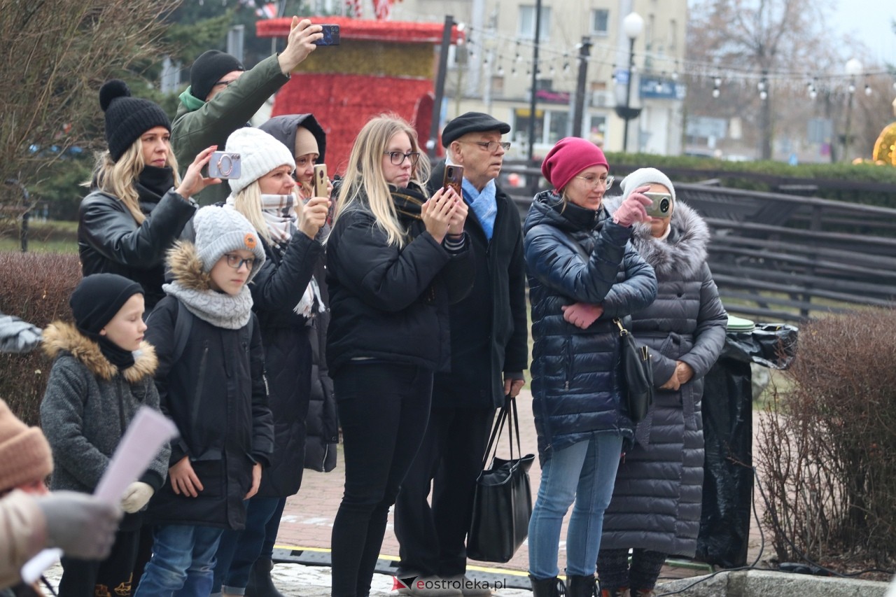 Kurpiowski Jarmark Bożonarodzeniowy [6.12.2024] - zdjęcie #2 - eOstroleka.pl