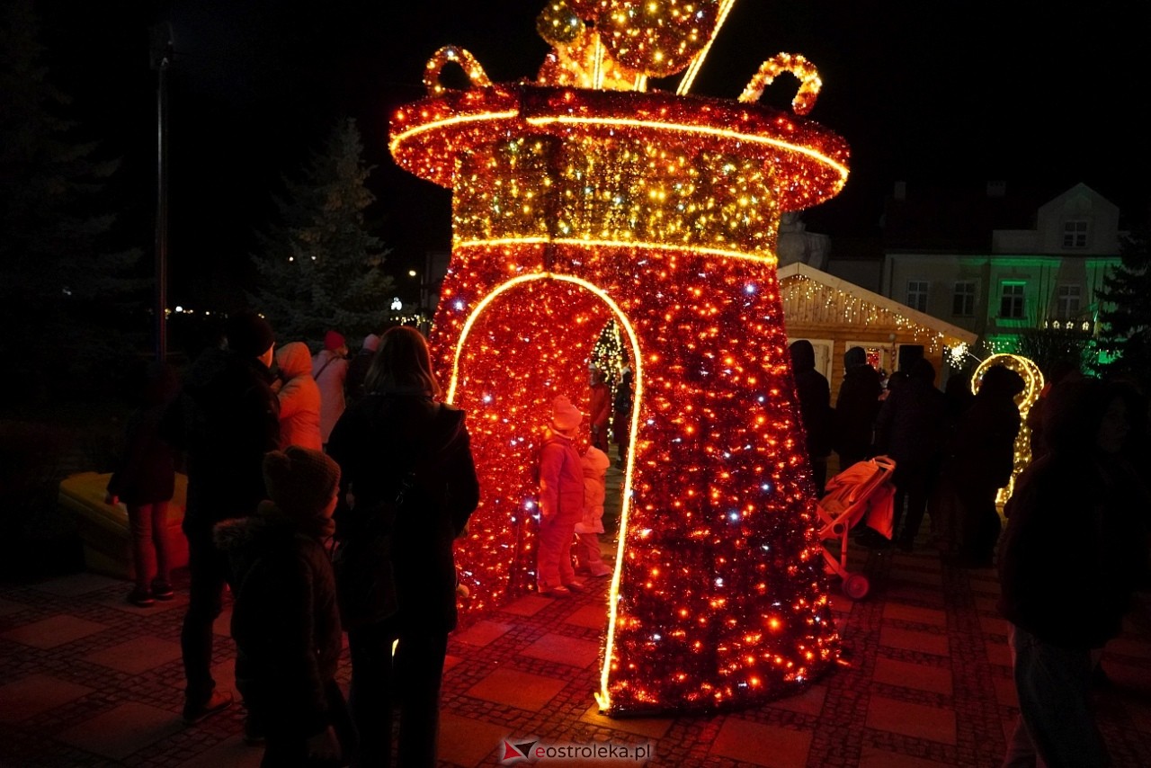 Kurpiowski Jarmark Bożonarodzeniowy - drugi dzień [6.12.2024] - zdjęcie #19 - eOstroleka.pl