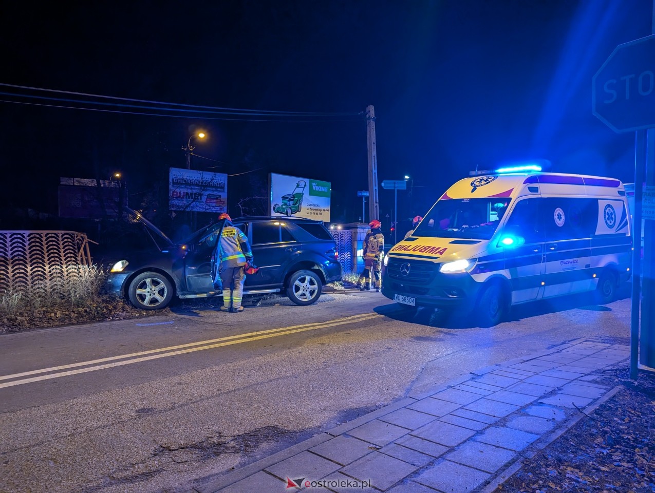 Wypadek przy Stacha Konwy [6.12.2024] - zdjęcie #12 - eOstroleka.pl