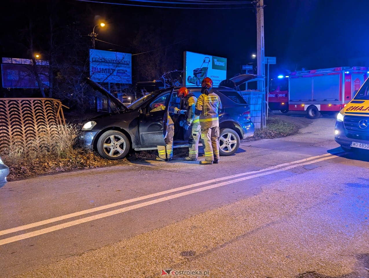 Wypadek przy Stacha Konwy [6.12.2024] - zdjęcie #6 - eOstroleka.pl