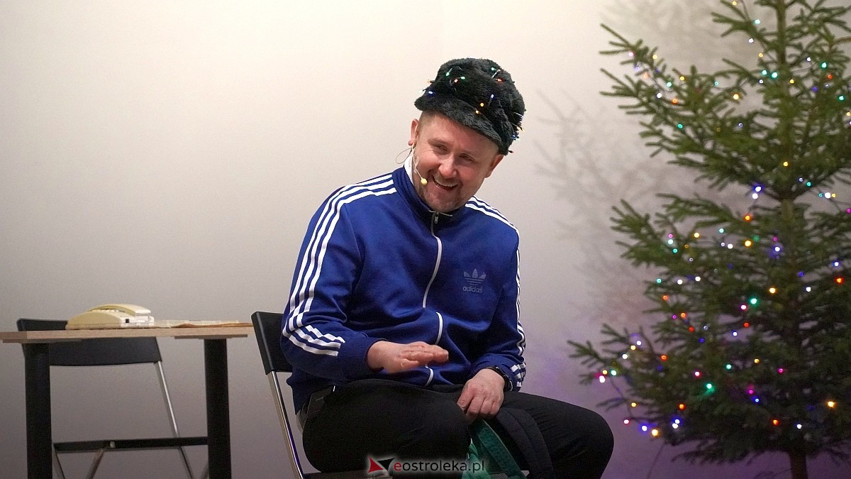 Kabaret Czwarta Fala w Łysych [06.12.2024] - zdjęcie #67 - eOstroleka.pl