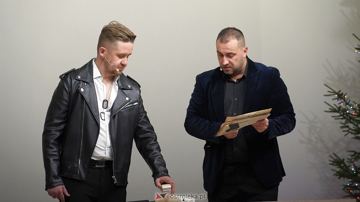 Kabaret Czwarta Fala w Łysych [06.12.2024] - zdjęcie #60 - eOstroleka.pl