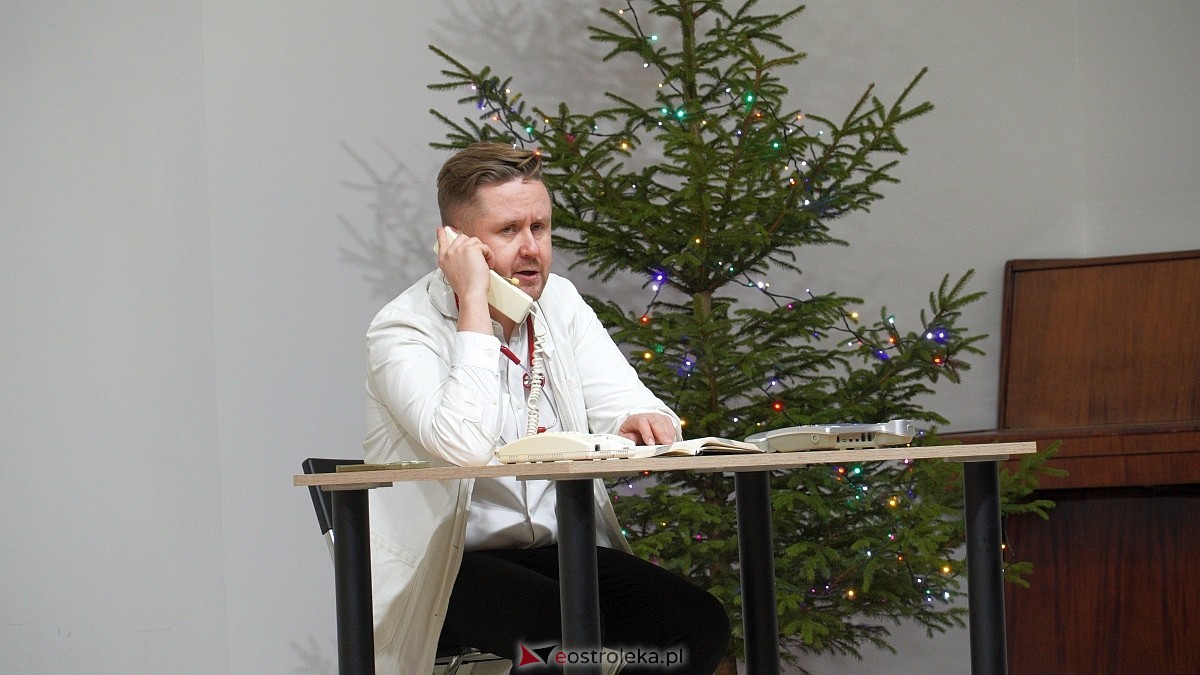 Kabaret Czwarta Fala w Łysych [06.12.2024] - zdjęcie #38 - eOstroleka.pl