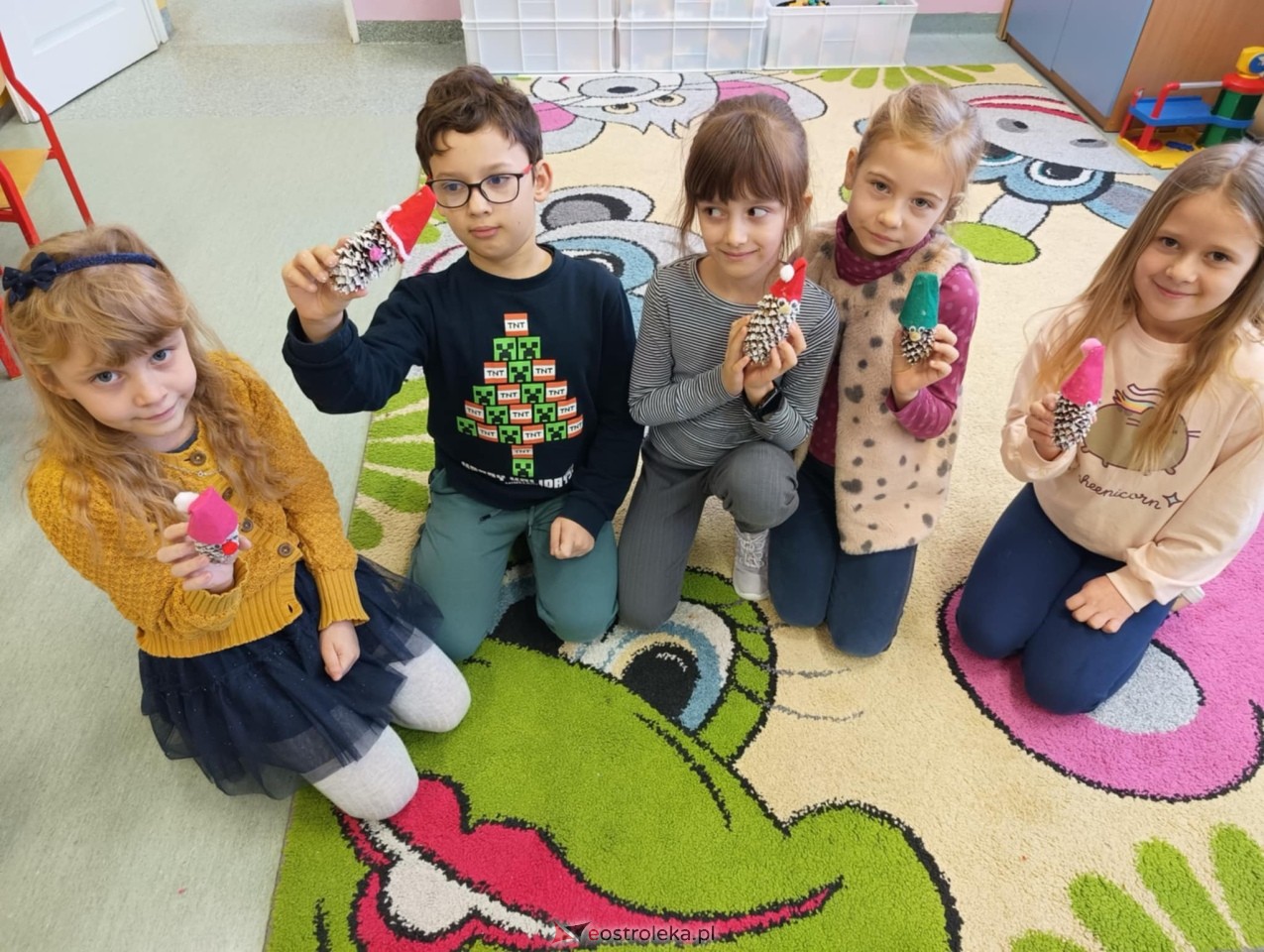 Mikołajki w SP 10 w Ostrołęce [6.12.2024] - zdjęcie #44 - eOstroleka.pl