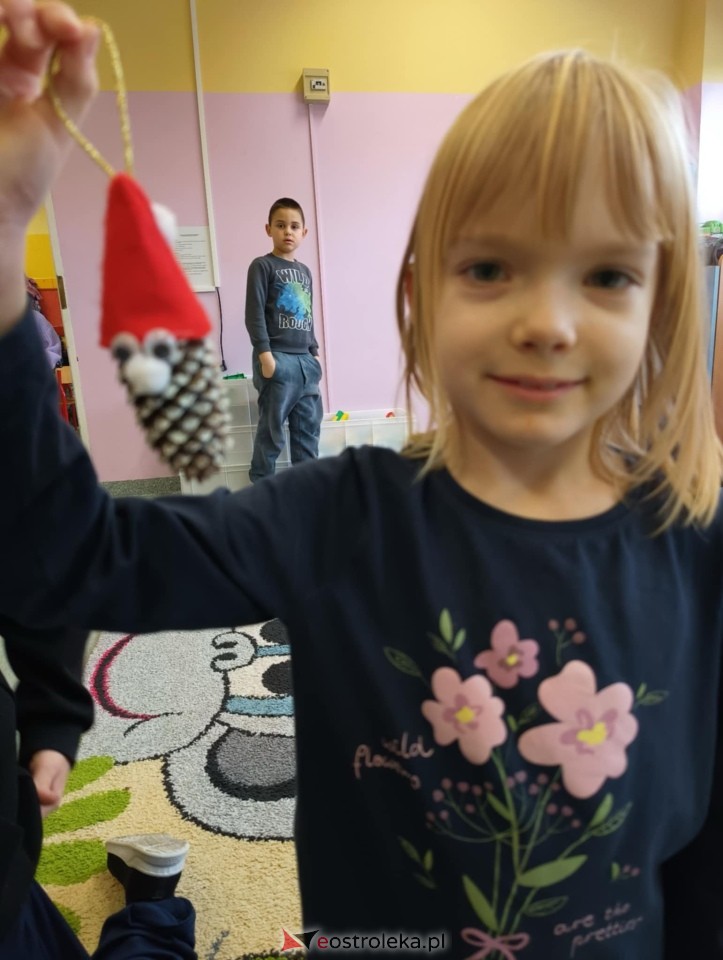 Mikołajki w SP 10 w Ostrołęce [6.12.2024] - zdjęcie #42 - eOstroleka.pl