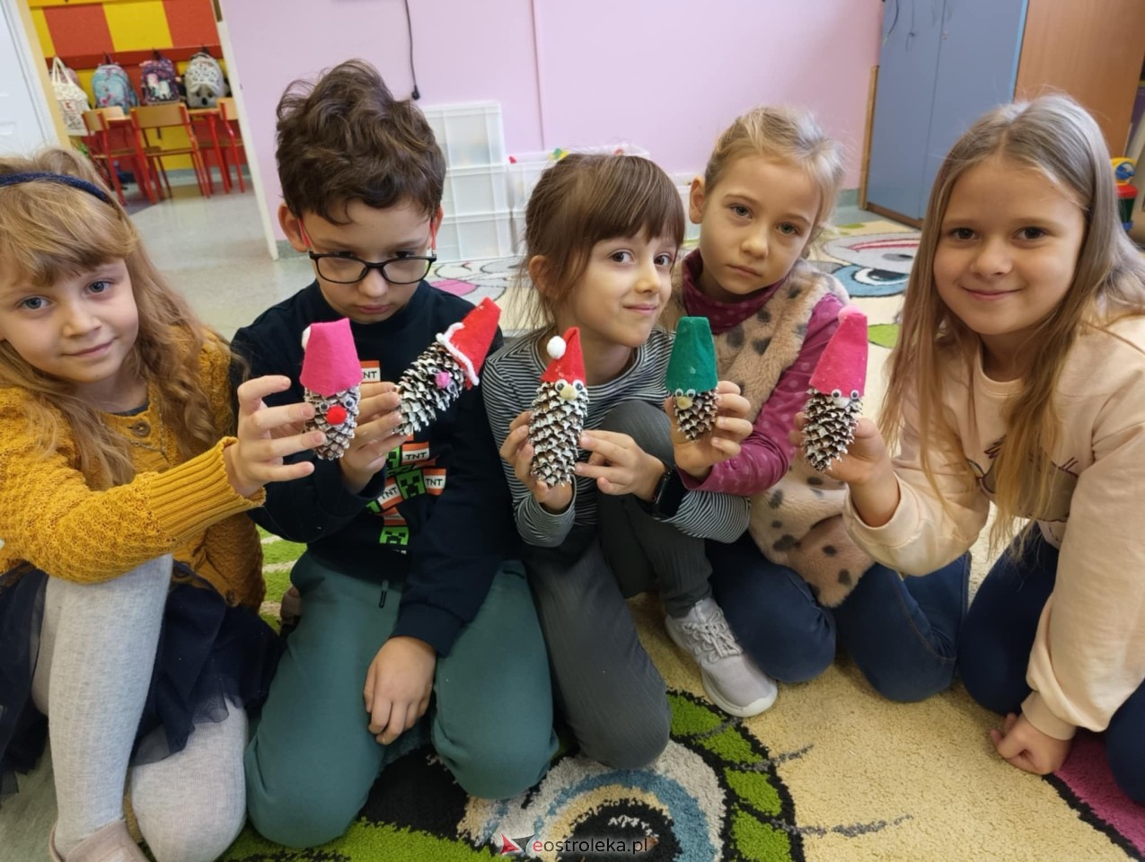 Mikołajki w SP 10 w Ostrołęce [6.12.2024] - zdjęcie #34 - eOstroleka.pl