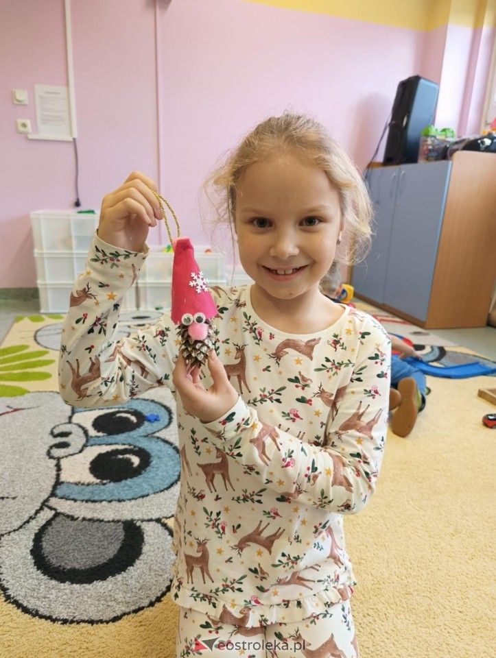Mikołajki w SP 10 w Ostrołęce [6.12.2024] - zdjęcie #29 - eOstroleka.pl