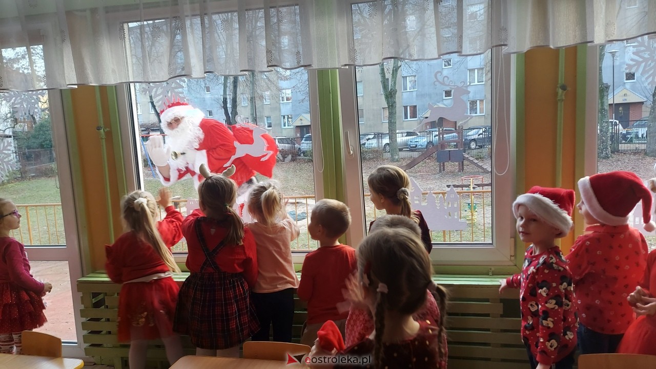 Mikołajkach w Przedszkolu Miejskim Nr 10 [06.12.2024] - zdjęcie #7 - eOstroleka.pl