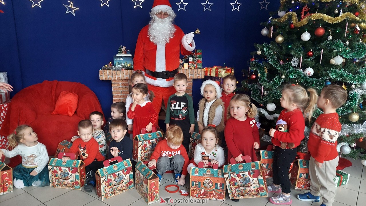 Mikołajkach w Przedszkolu Miejskim Nr 10 [06.12.2024] - zdjęcie #5 - eOstroleka.pl