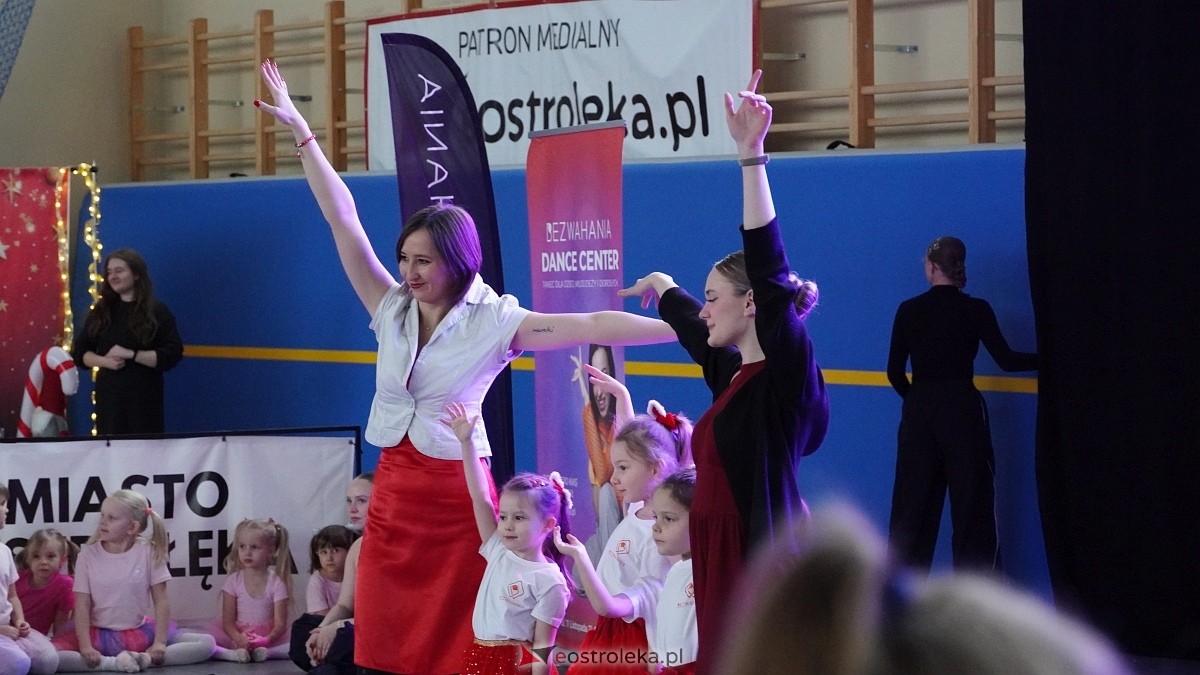 Wigilia Bezwahania Dance Center: grupy mini [7.12.2024] - zdjęcie #72 - eOstroleka.pl