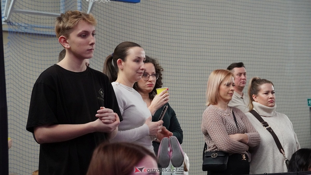 Wigilia Bezwahania Dance Center: grupy mini [7.12.2024] - zdjęcie #45 - eOstroleka.pl