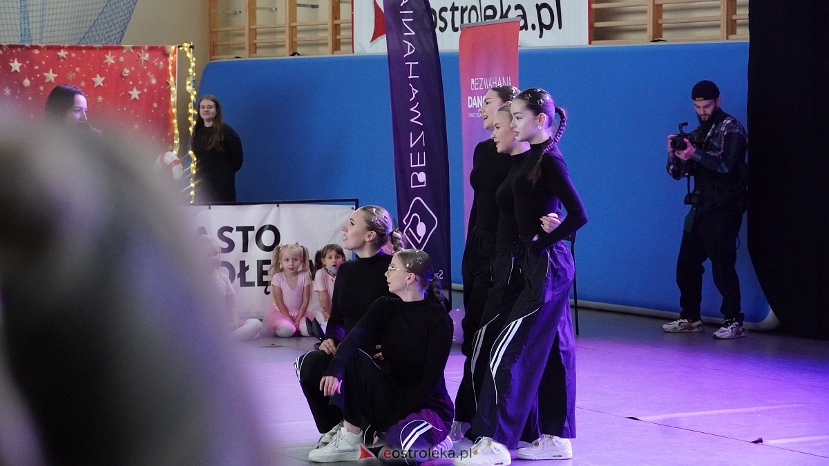 Wigilia Bezwahania Dance Center: grupy mini [7.12.2024] - zdjęcie #35 - eOstroleka.pl