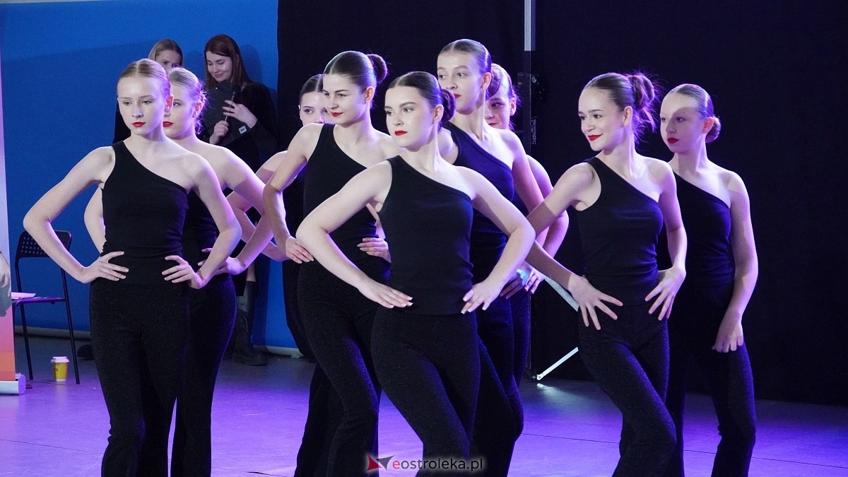 Wigilia Bezwahania Dance Center: grupy kids i junior [7.12.2024] - zdjęcie #76 - eOstroleka.pl