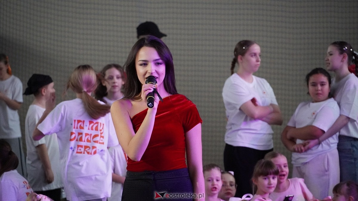 Wigilia Bezwahania Dance Center: grupy kids i junior [7.12.2024] - zdjęcie #70 - eOstroleka.pl