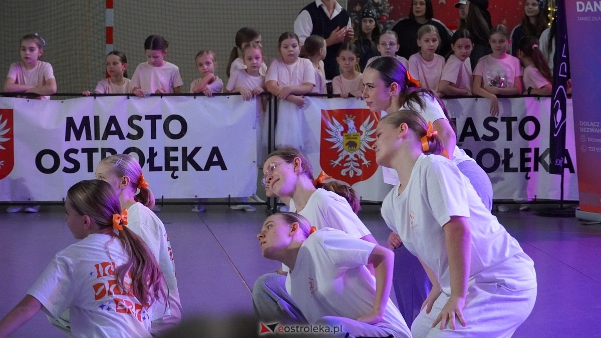 Wigilia Bezwahania Dance Center: grupy kids i junior [7.12.2024] - zdjęcie #42 - eOstroleka.pl