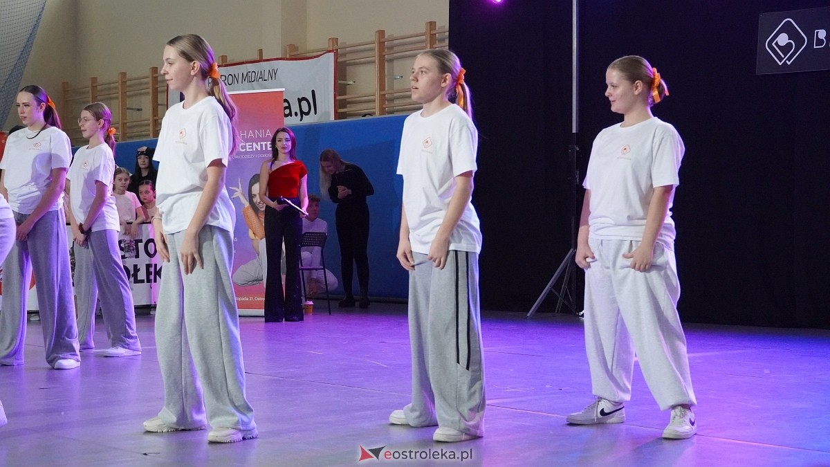 Wigilia Bezwahania Dance Center: grupy kids i junior [7.12.2024] - zdjęcie #36 - eOstroleka.pl