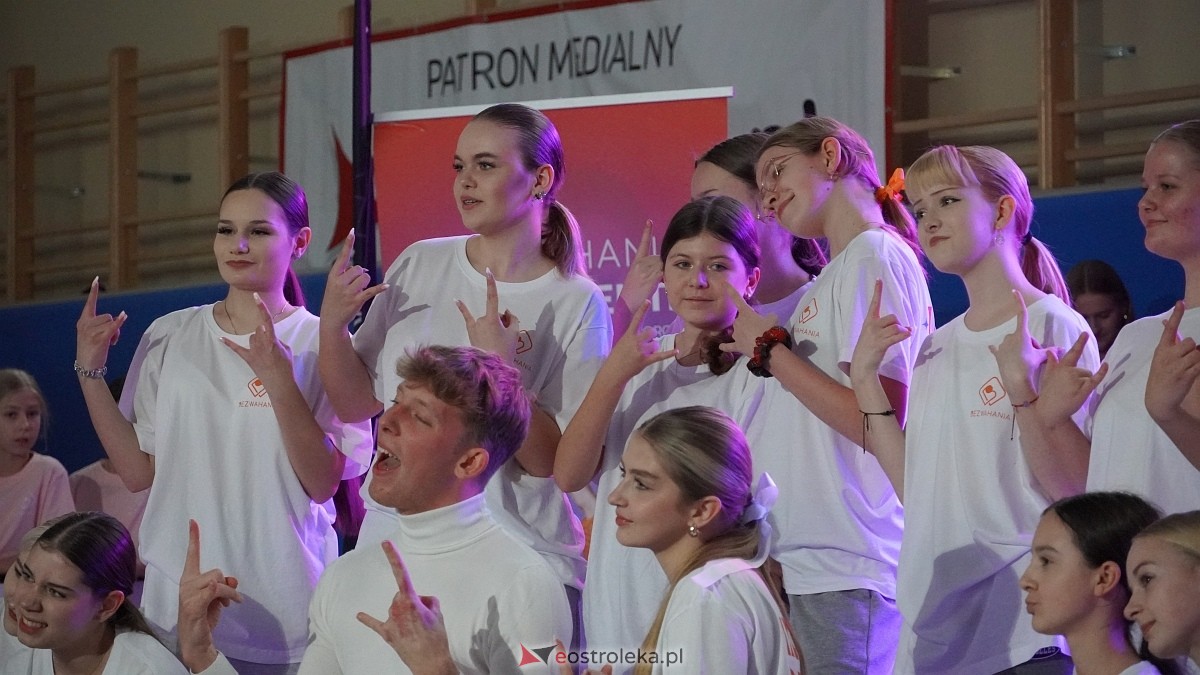 Wigilia Bezwahania Dance Center: grupy kids i junior [7.12.2024] - zdjęcie #13 - eOstroleka.pl
