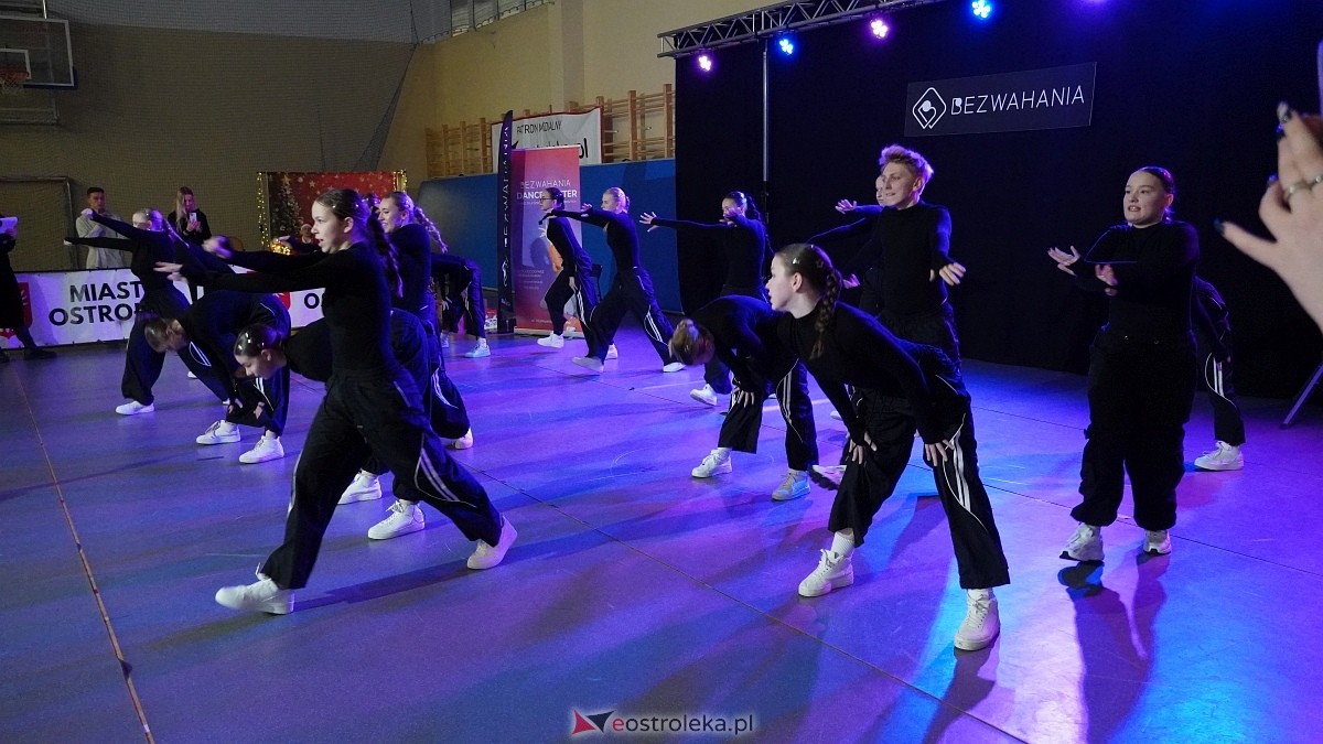 Wigilia Bezwahania Dance Center: grupy turniej i pokazowe [7.12.2024] - zdjęcie #74 - eOstroleka.pl