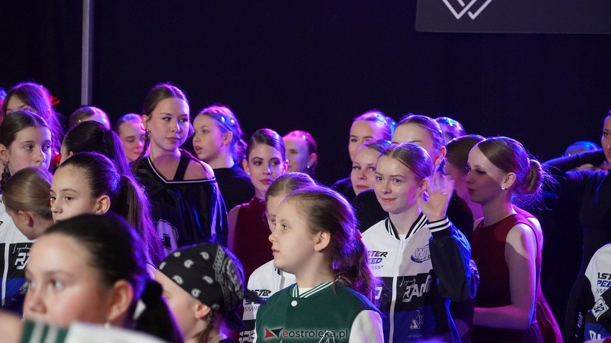Wigilia Bezwahania Dance Center: grupy turniej i pokazowe [7.12.2024] - zdjęcie #53 - eOstroleka.pl
