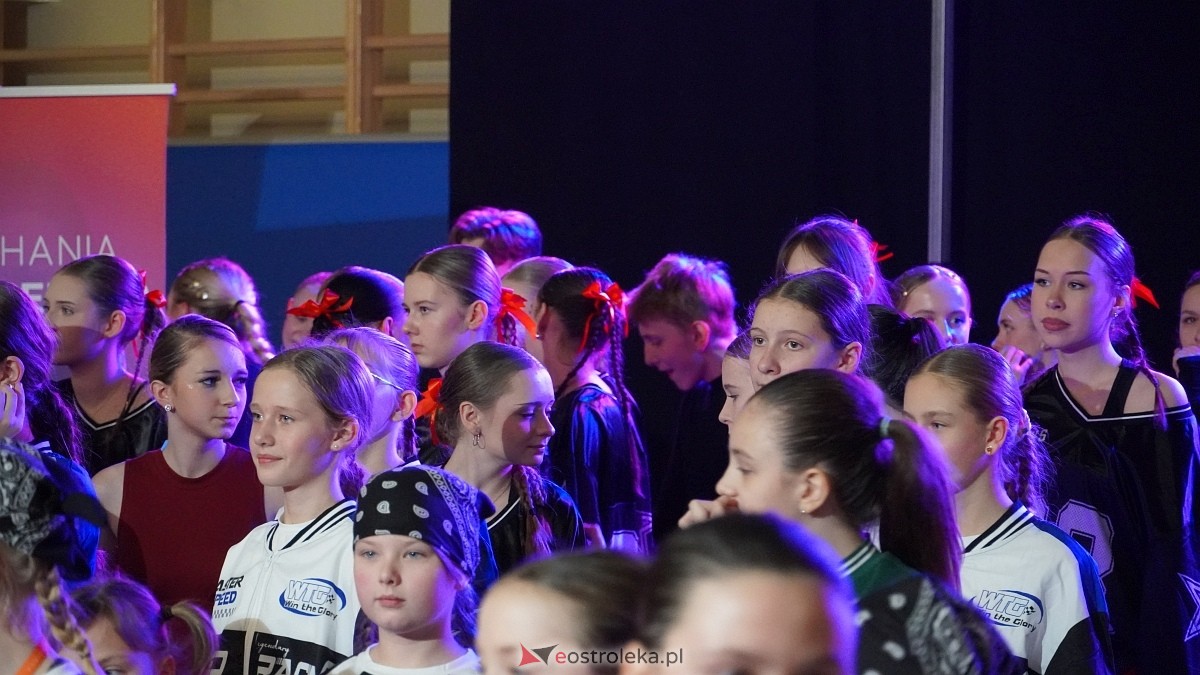 Wigilia Bezwahania Dance Center: grupy turniej i pokazowe [7.12.2024] - zdjęcie #52 - eOstroleka.pl