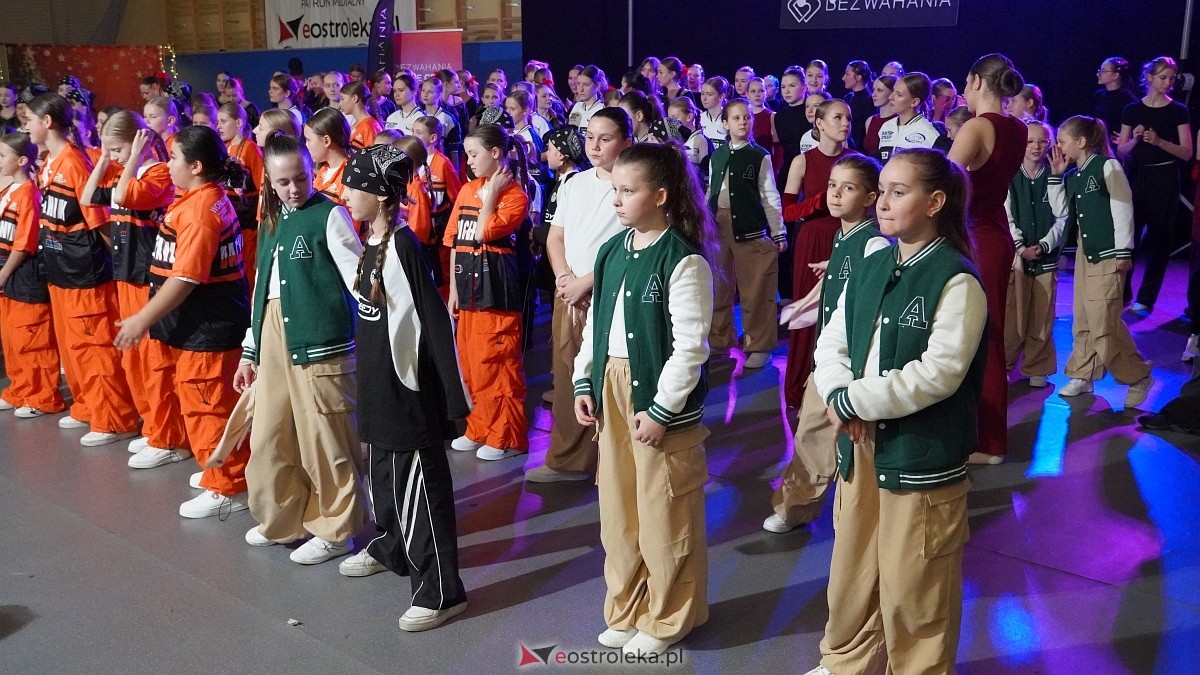 Wigilia Bezwahania Dance Center: grupy turniej i pokazowe [7.12.2024] - zdjęcie #43 - eOstroleka.pl