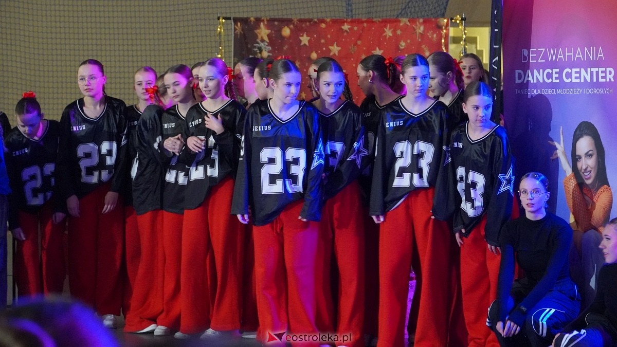 Wigilia Bezwahania Dance Center: grupy turniej i pokazowe [7.12.2024] - zdjęcie #36 - eOstroleka.pl
