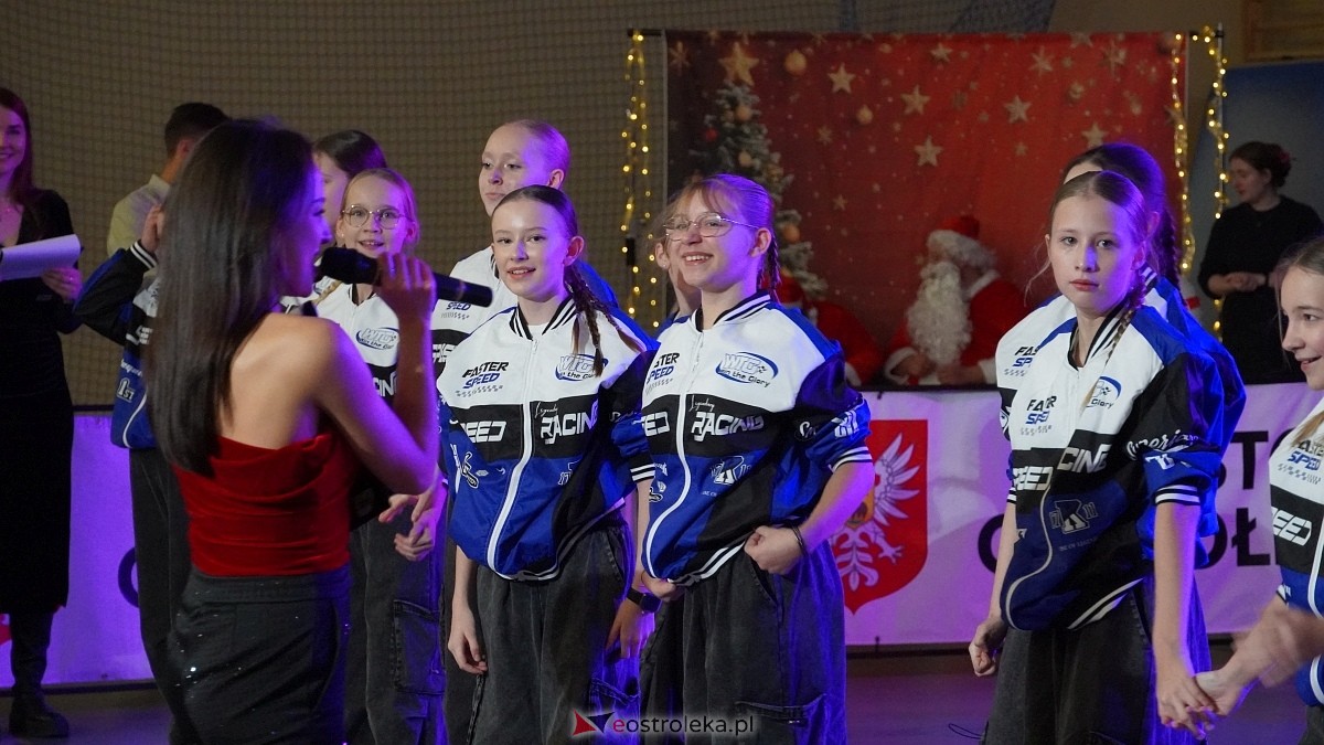Wigilia Bezwahania Dance Center: grupy turniej i pokazowe [7.12.2024] - zdjęcie #22 - eOstroleka.pl