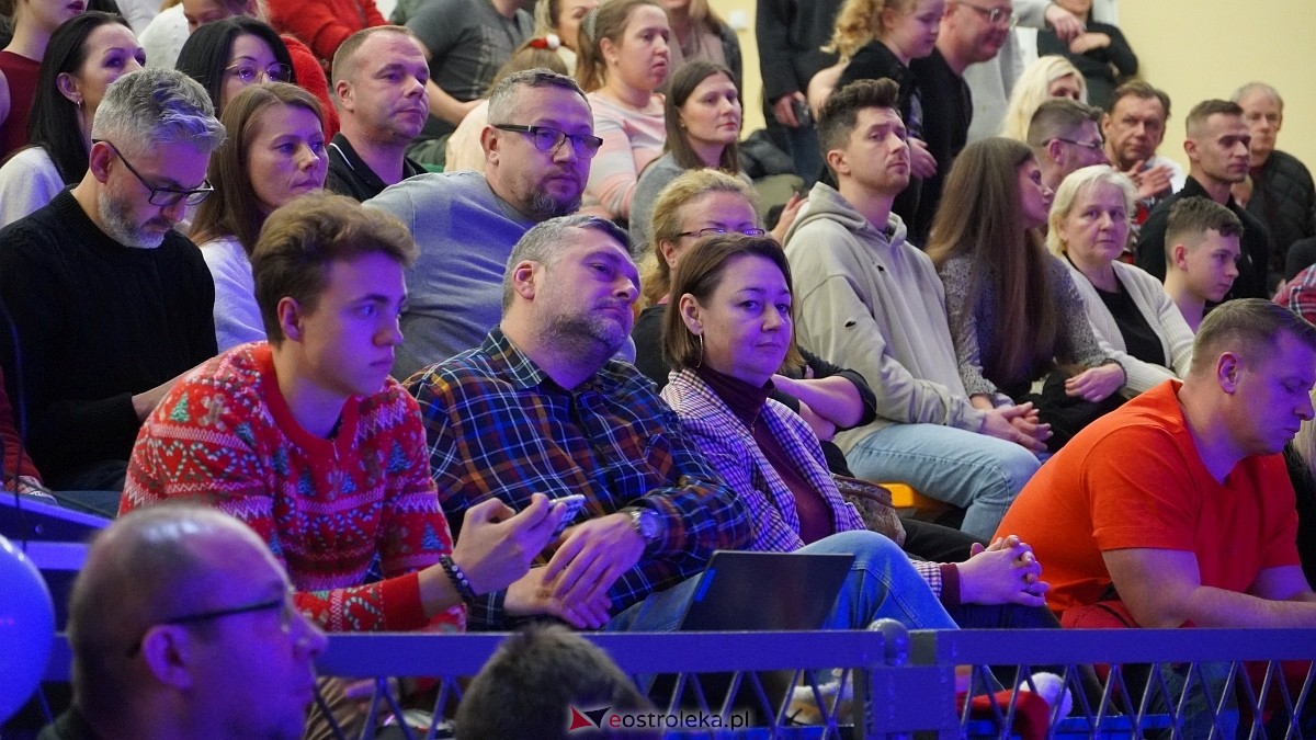 Wigilia Bezwahania Dance Center: grupy turniej i pokazowe [7.12.2024] - zdjęcie #18 - eOstroleka.pl