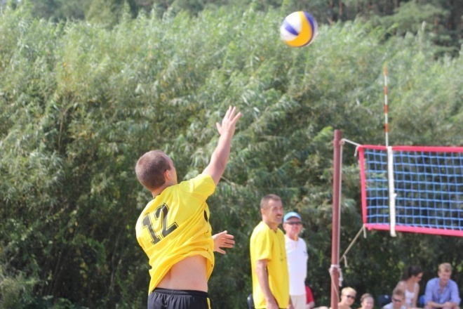 III Otwarty Turniej Plażowej Piłki Siatkowej Mikstów (27.08.2011) - zdjęcie #16 - eOstroleka.pl