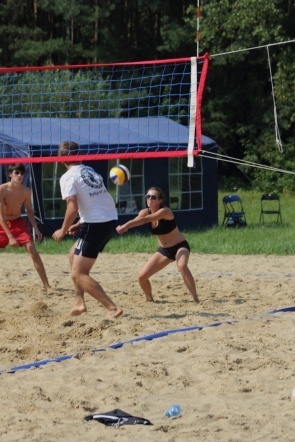 III Otwarty Turniej Plażowej Piłki Siatkowej Mikstów (27.08.2011) - zdjęcie #19 - eOstroleka.pl