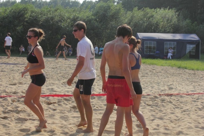 III Otwarty Turniej Plażowej Piłki Siatkowej Mikstów (27.08.2011) - zdjęcie #20 - eOstroleka.pl