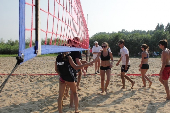 III Otwarty Turniej Plażowej Piłki Siatkowej Mikstów (27.08.2011) - zdjęcie #19 - eOstroleka.pl