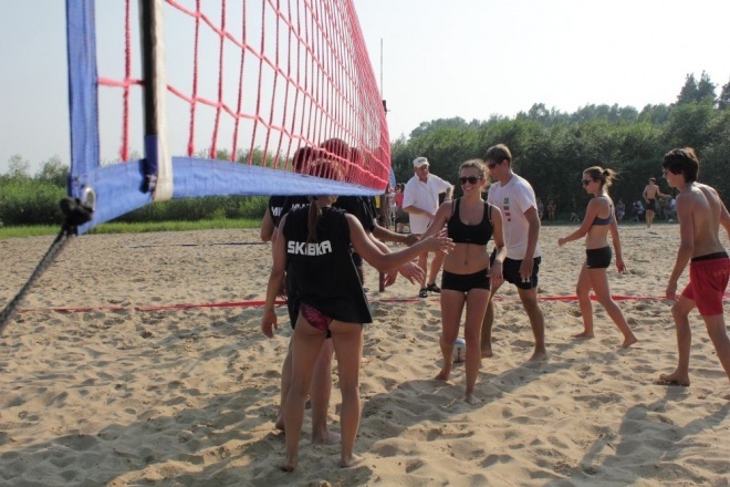 III Otwarty Turniej Plażowej Piłki Siatkowej Mikstów (27.08.2011) - zdjęcie #18 - eOstroleka.pl
